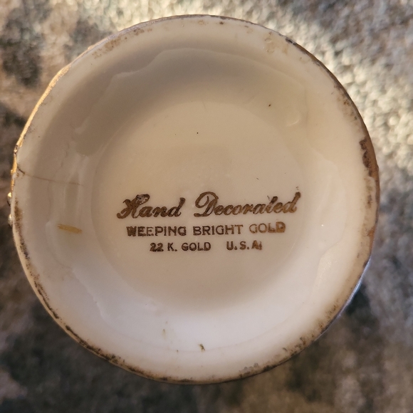 Vintage Hand Decorated Porcelain Vase Weeping Bright Gold 22K  Mid Century US - Picture 3 of 12